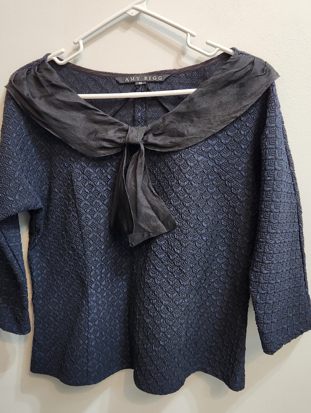 Amy Rigg Textured Top With Bow Neckline Size Medium In Blue